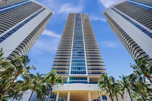 Hallandale Beach, FL 33009,1830 S Ocean Dr #4708