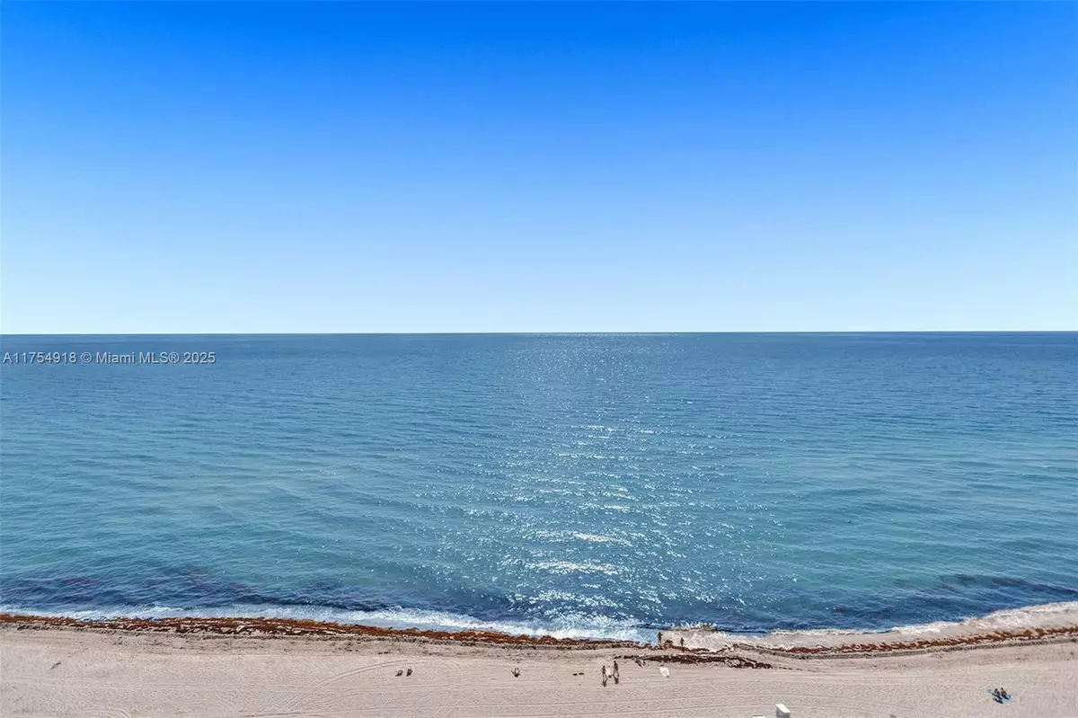 Miami Beach, FL 33141,6917 COLLINS AVE #PH 1