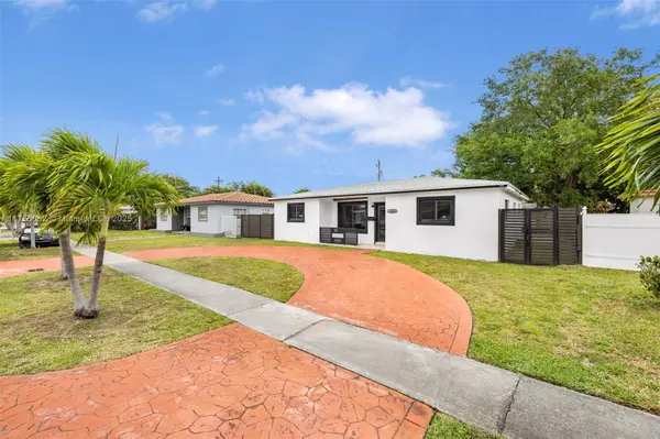 North Miami Beach, FL 33162,17001 NE 8th Pl