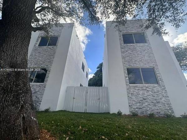 532 NW 17th Ave #0, Fort Lauderdale, FL 33311
