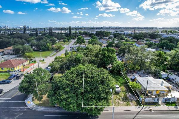 3114 NW 46th St, Miami, FL 33142