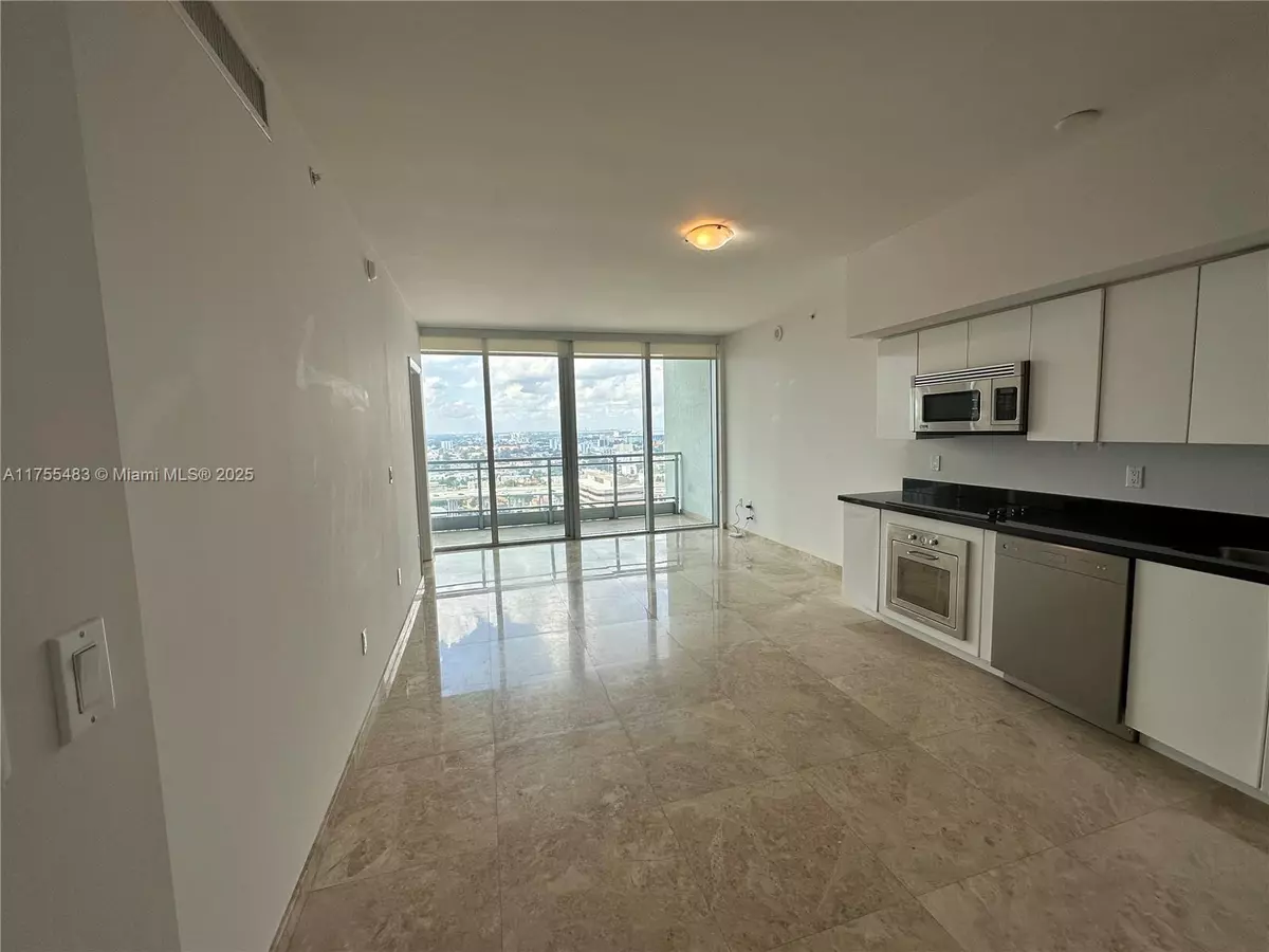 Miami, FL 33130,92 SW 3rd St #2608