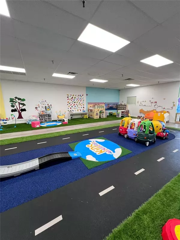 Pembroke Pines, FL 33024,9984 Pines Blvd