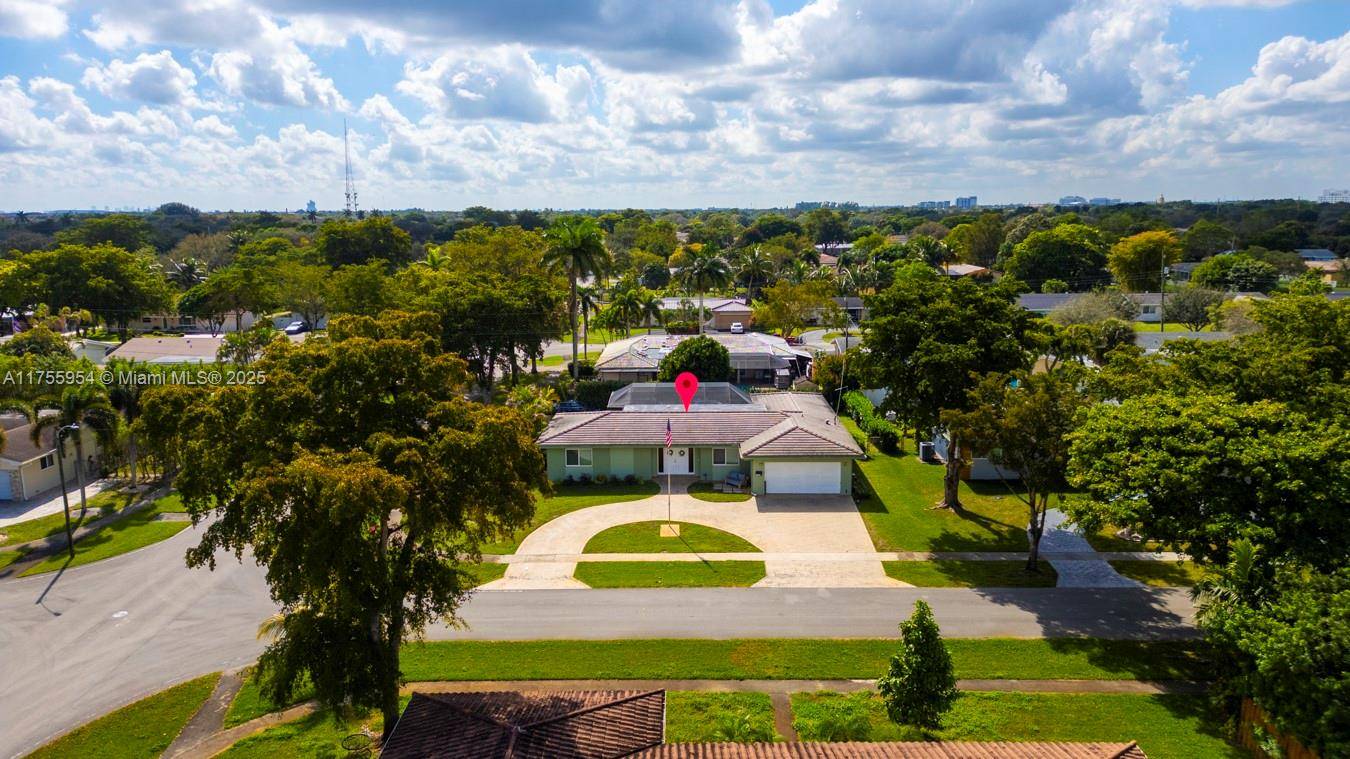 Plantation, FL 33313,7400 NW 10th Pl