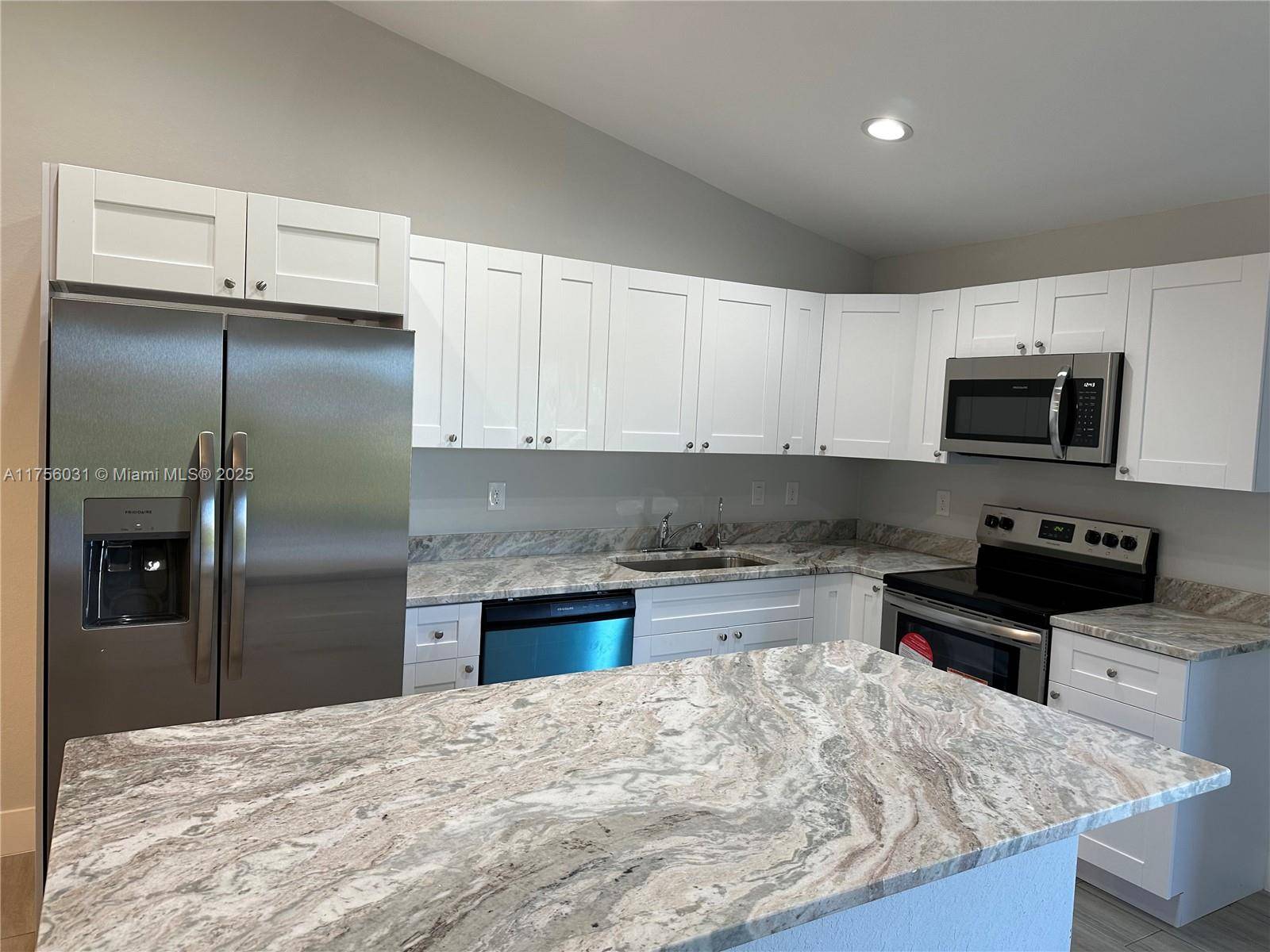Lehigh Acres, FL 33971,2310 Daniel Ave N #1