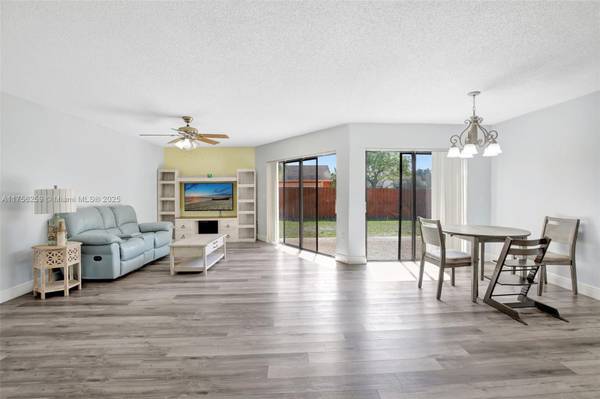 Weston, FL 33326,16888 Royal Poinciana Dr