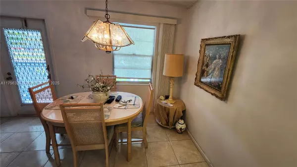 Deerfield Beach, FL 33442,158 Prescott H #158