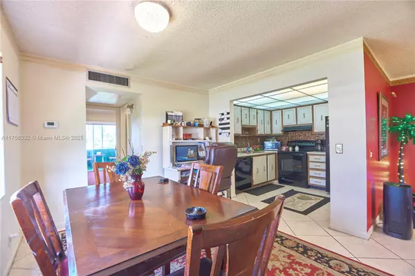 Delray Beach, FL 33484,793 Flanders #Q