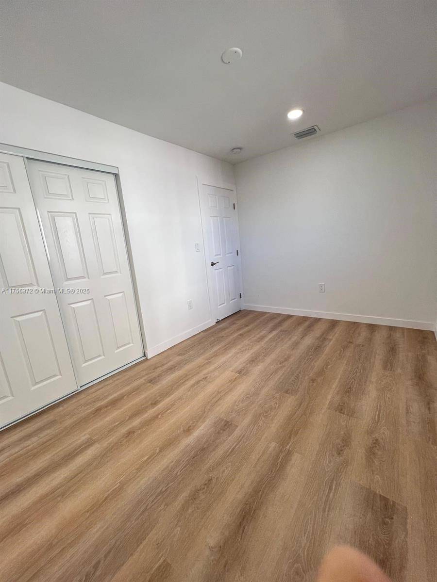 Miami, FL 33126,4227 NW 5th St #8
