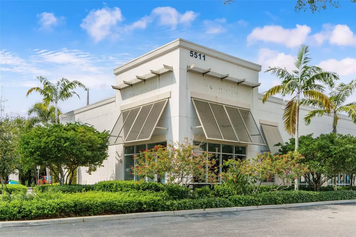 Coconut Creek, FL 33073,4690 N State Road 7 #5511