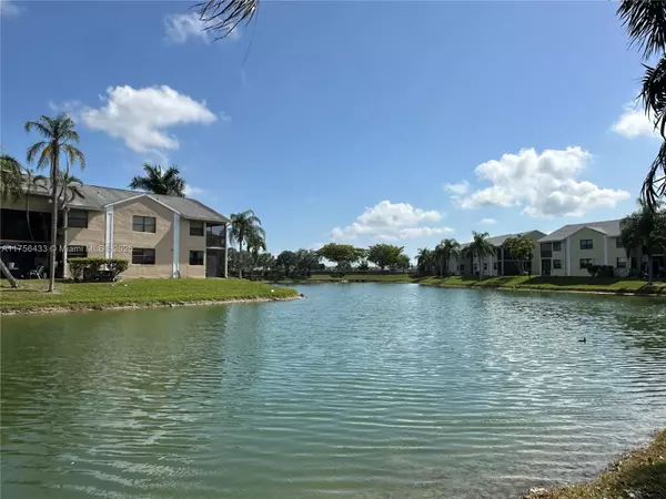Homestead, FL 33034,900 Constitution Dr #900L