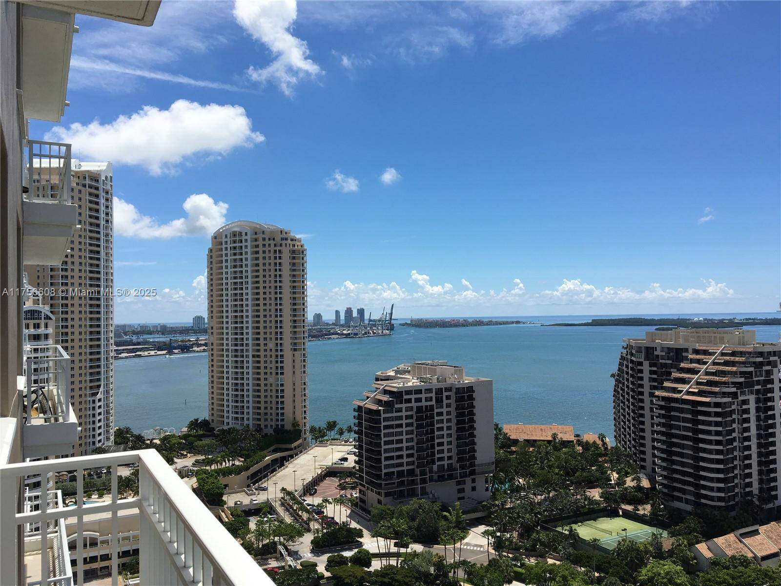 801 Brickell Key Blvd #2605, Miami, FL 33131