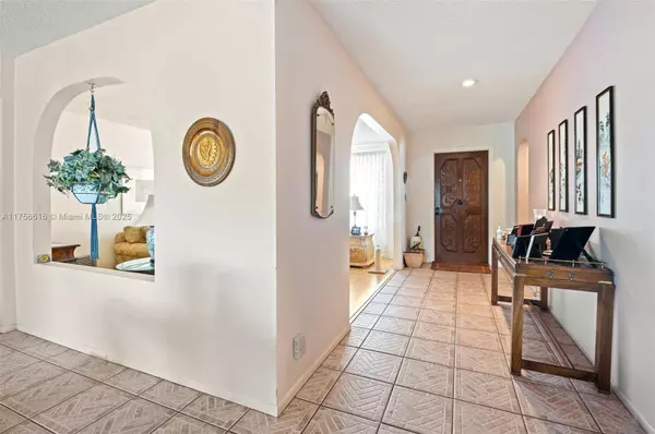 Plantation, FL 33324,10500 NW 5th St