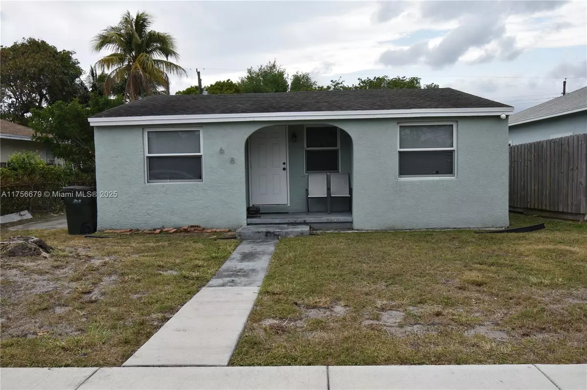 Delray Beach, FL 33444,Address not disclosed