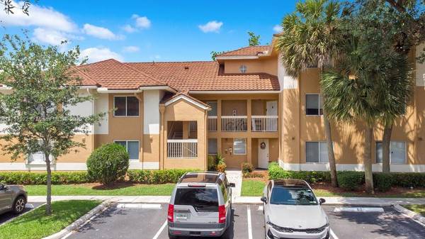 802 NW 92nd Ave #802, Plantation, FL 33324