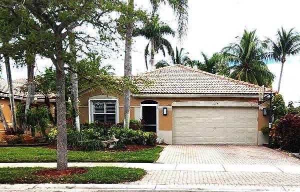 1674 Orion Ln, Weston, FL 33327