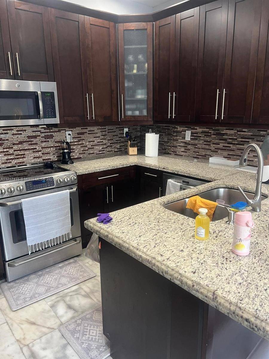 Miramar, FL 33027,4301 SW 160th Ave #215