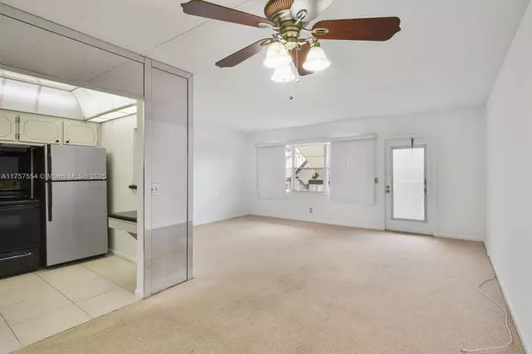 Boca Raton, FL 33434,310 Mansfield H #310