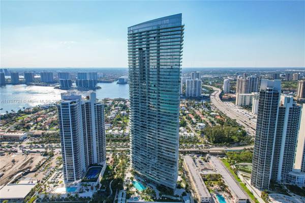 Sunny Isles Beach, FL 33160,18975 Collins Ave #3703