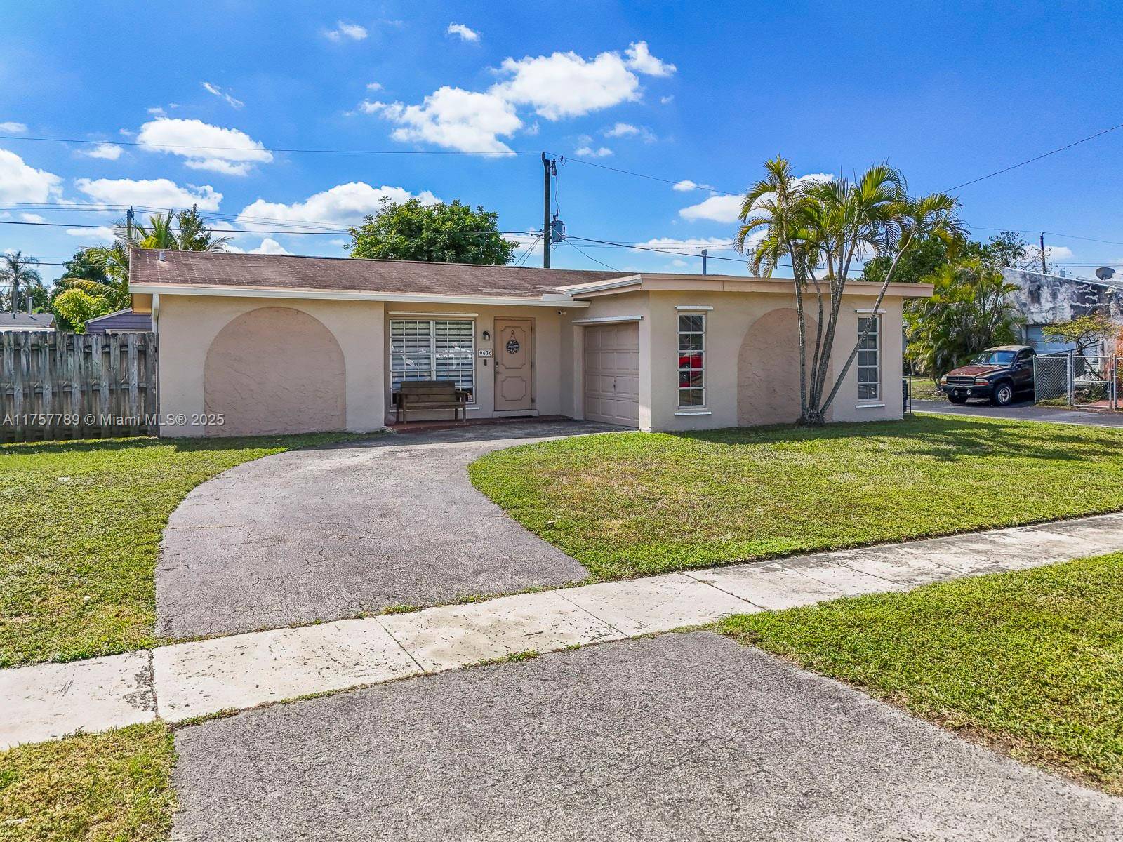 Sunrise, FL 33322,9636 NW 26th St