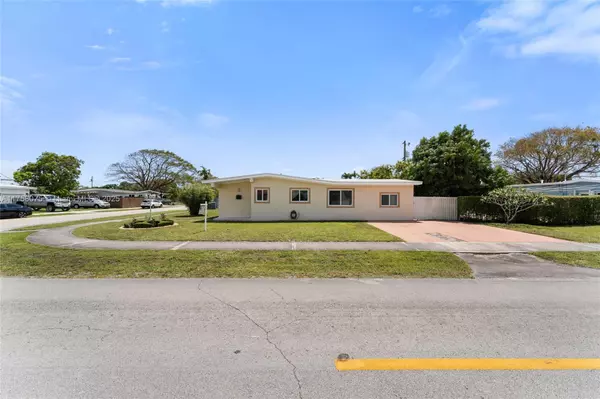 Miami, FL 33165,5230 SW 95th Ct
