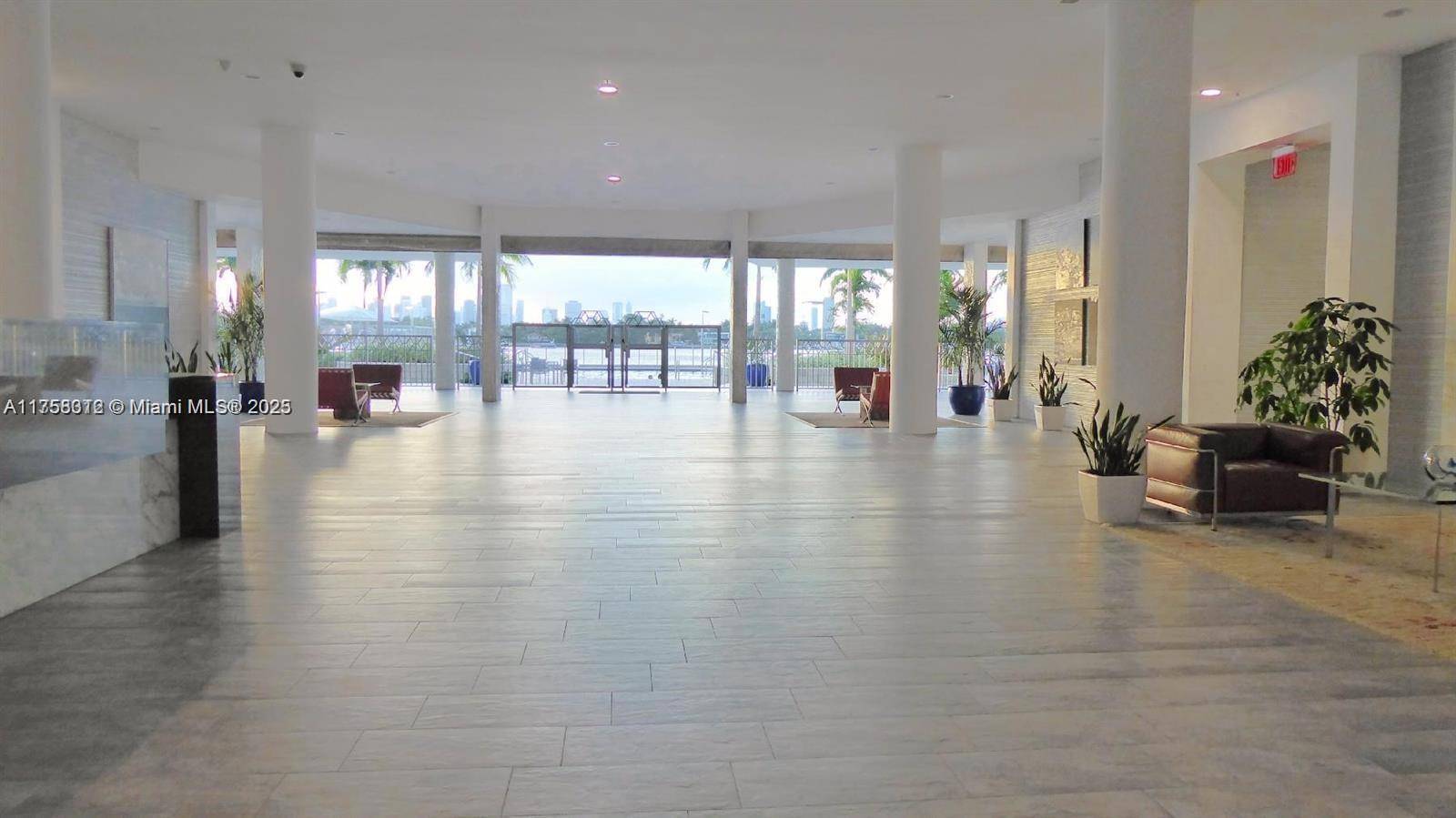 Miami Beach, FL 33139,800 West Ave #528