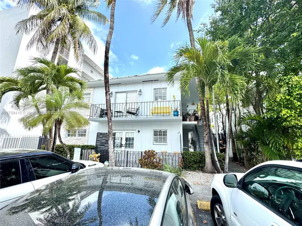 Miami Beach, FL 33139,1611 West Ave #15