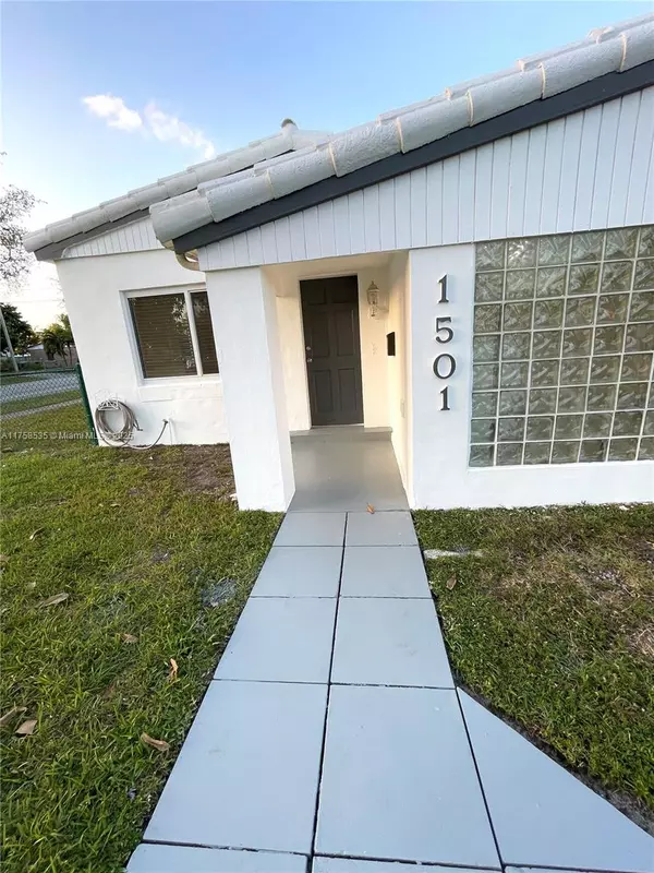 North Miami Beach, FL 33162,1501 NE 173rd St