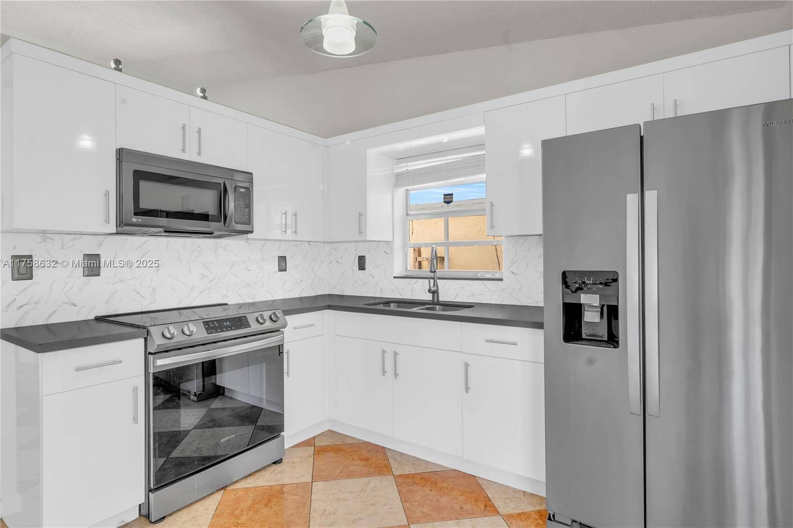 Hialeah, FL 33015,6530 NW 197th Ln