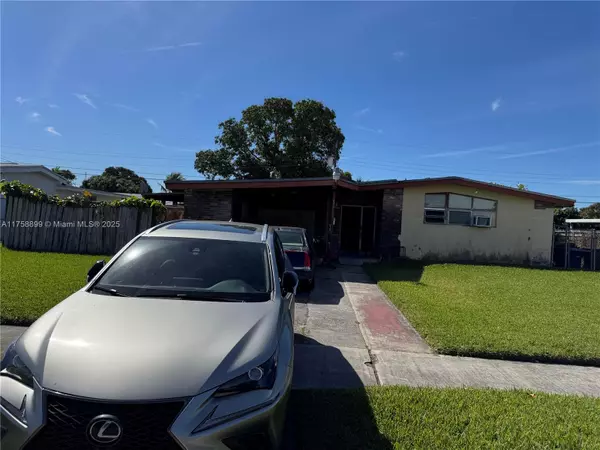 832 NW 171st Ter, Miami Gardens, FL 33169