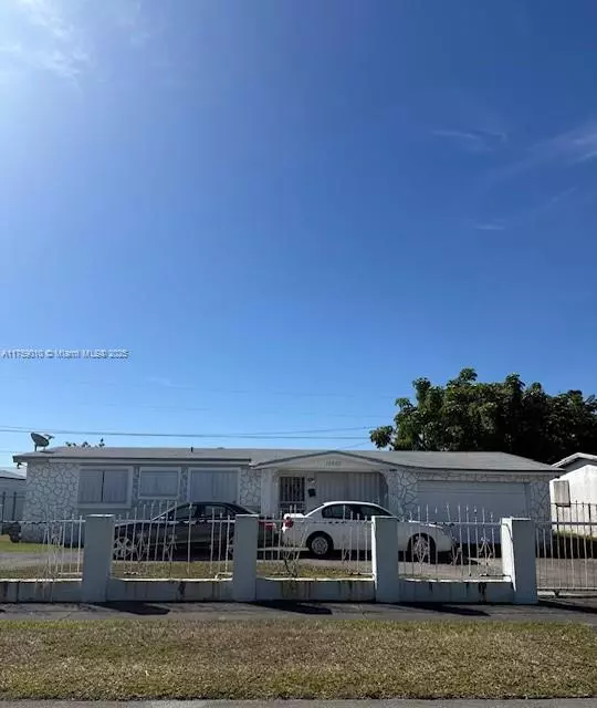 10460 SW 149th St, Miami, FL 33176