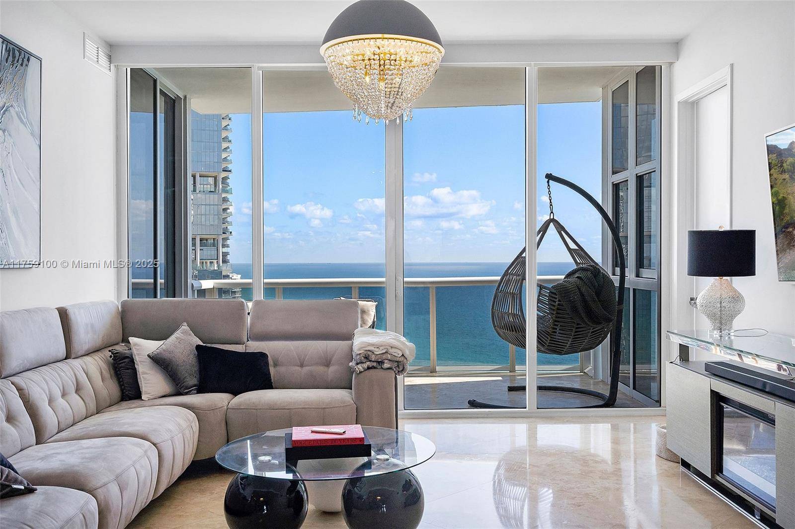 Sunny Isles Beach, FL 33160,18201 Collins Ave #4404
