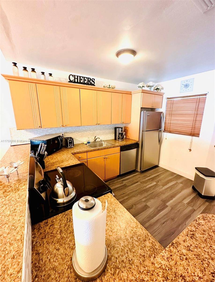 Fort Lauderdale, FL 33312,2433 SW 58 Mnr #2433