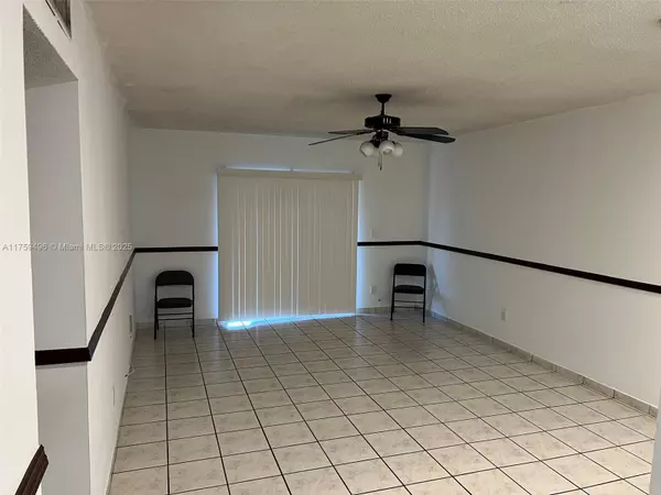 Hialeah, FL 33013,440 E 23 #1204