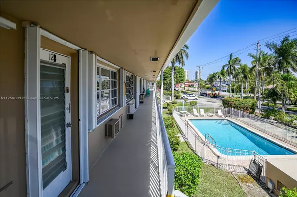 Hallandale Beach, FL 33009,500 Layne Blvd #12B