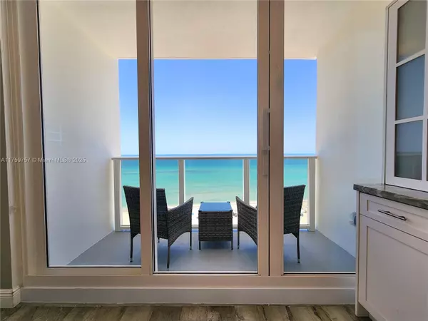 Hollywood, FL 33019,3505 S Ocean Dr #612