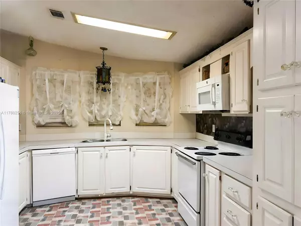 Homestead, FL 33034,35250 SW 177th Ct Lot 48