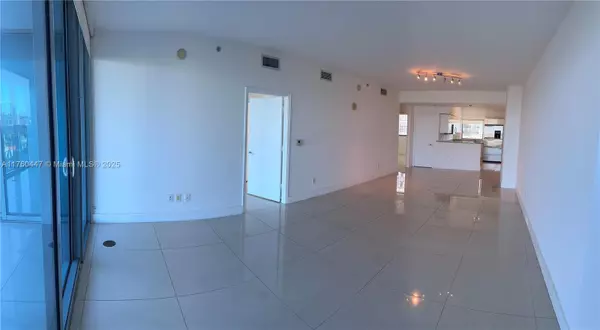 Miami, FL 33137,601 NE 36th St #706