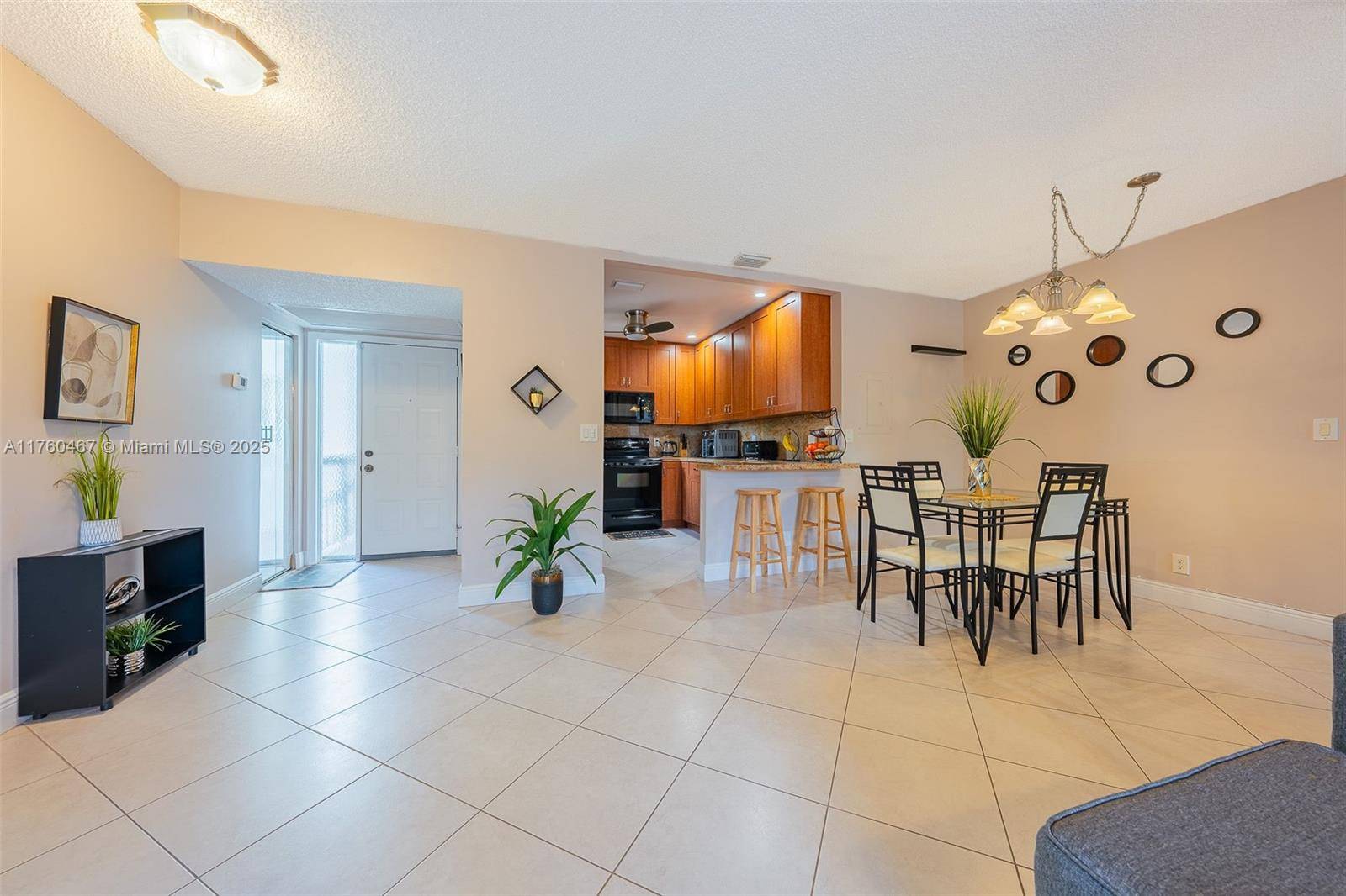 Coconut Creek, FL 33066,2888 S Carambola Cir S #2079