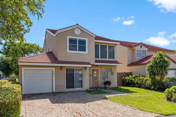 20025 NE 6th Ct Cir, Miami, FL 33179