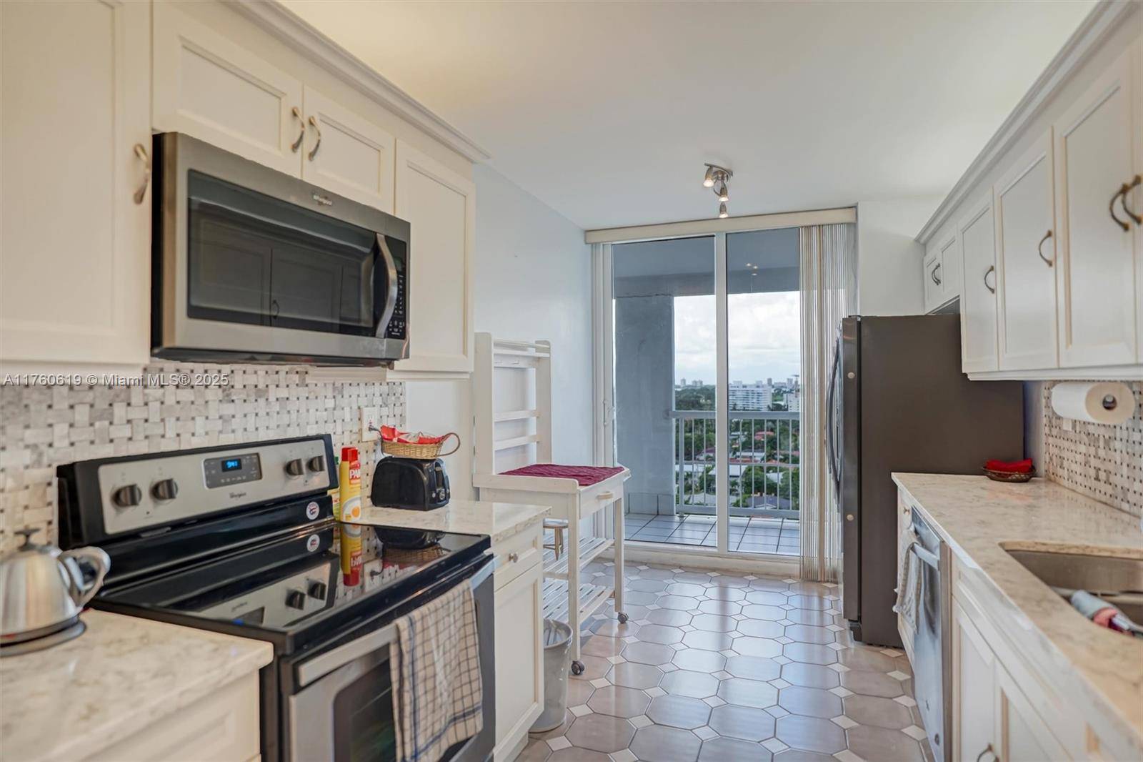 Surfside, FL 33154,9341 Collins Ave #1207