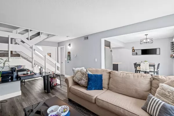 Boynton Beach, FL 33435,510 SW 1st St #510