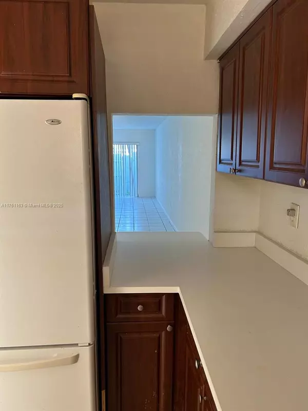 Miami Gardens, FL 33169,504 NW 179th St #.