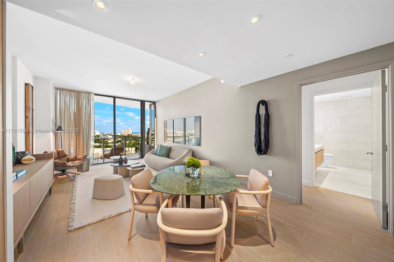 Miami Beach, FL 33139,500 Alton #1006