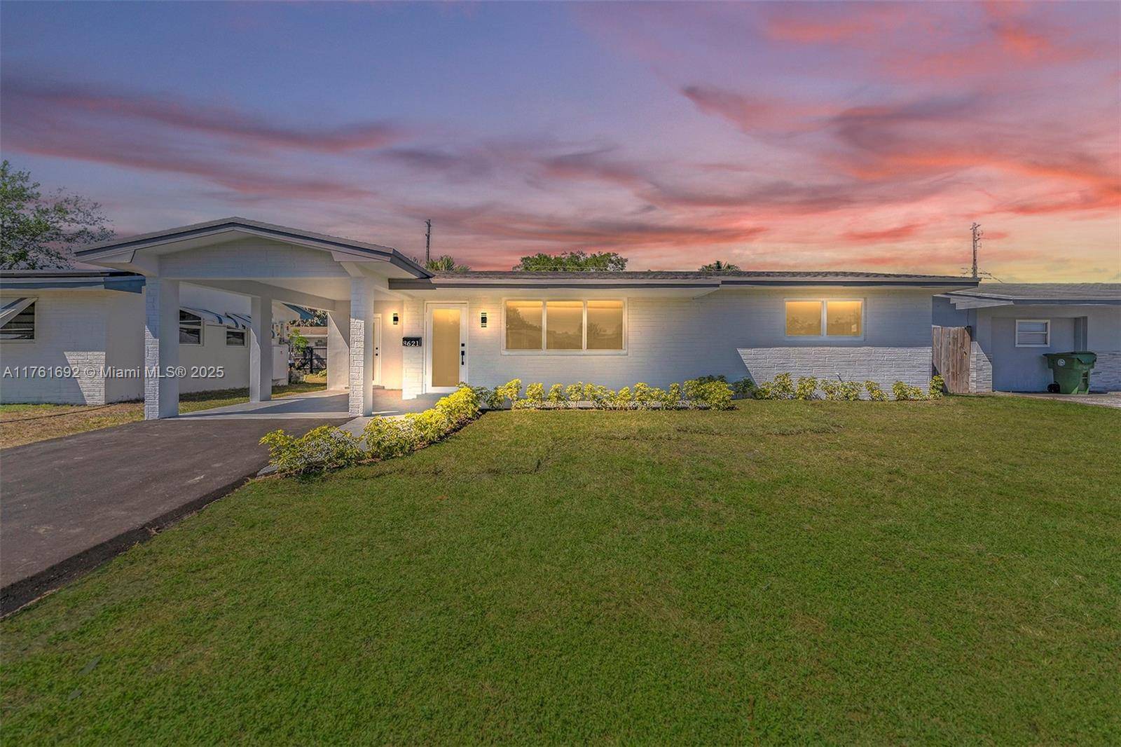 Pembroke Pines, FL 33024,8621 NW 15th Ct