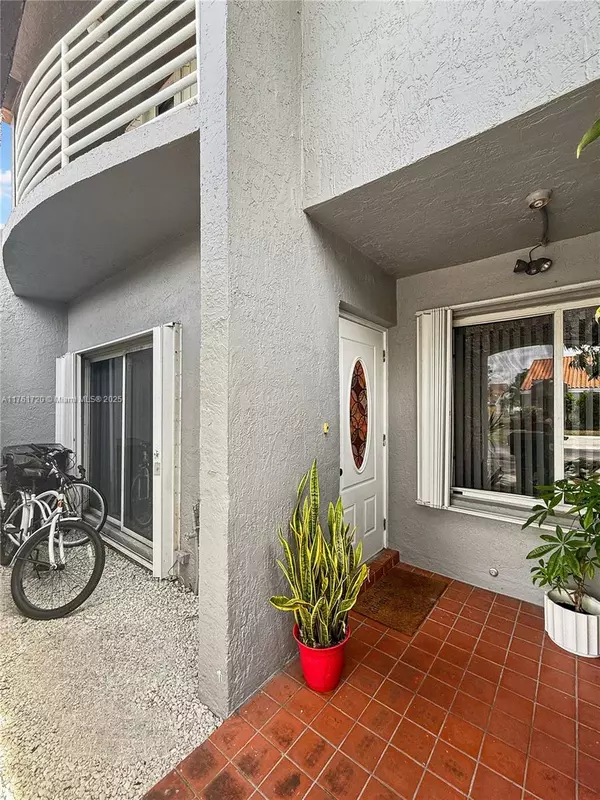 Miami, FL 33193,8383 SW 148th Ave #8383