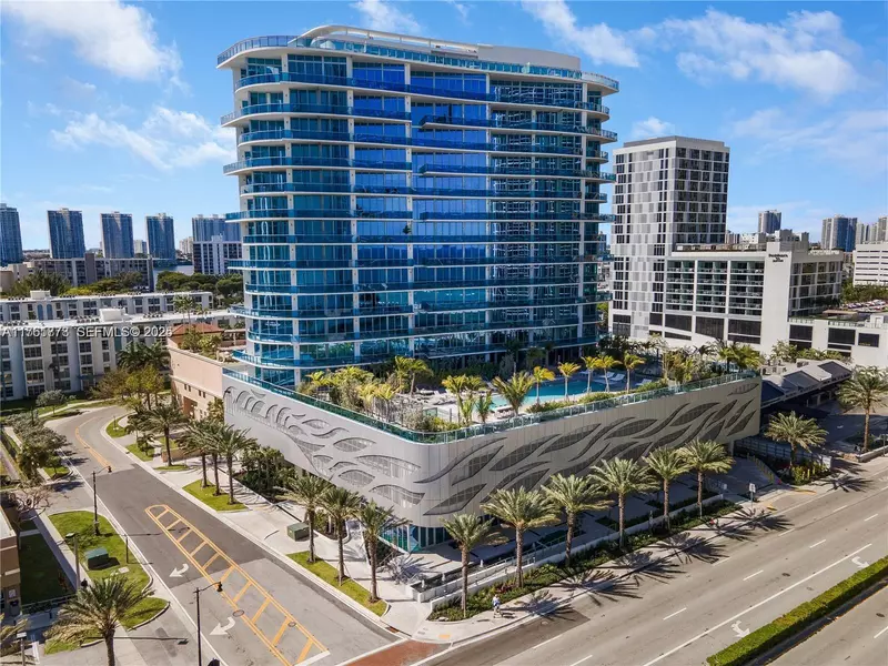 17550 Collins Ave #1403, Sunny Isles Beach, FL 33160