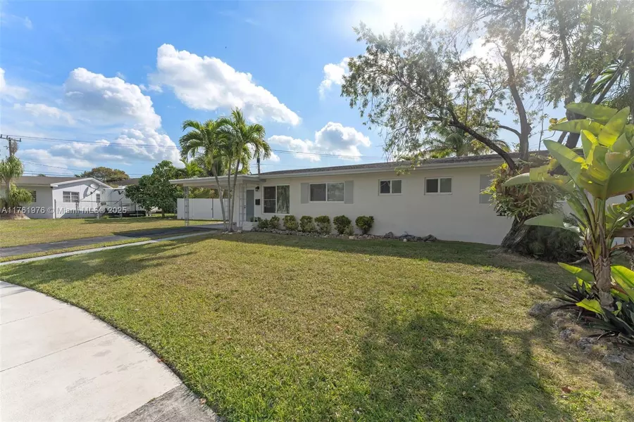 20325 Ranch Rd, Cutler Bay, FL 33189