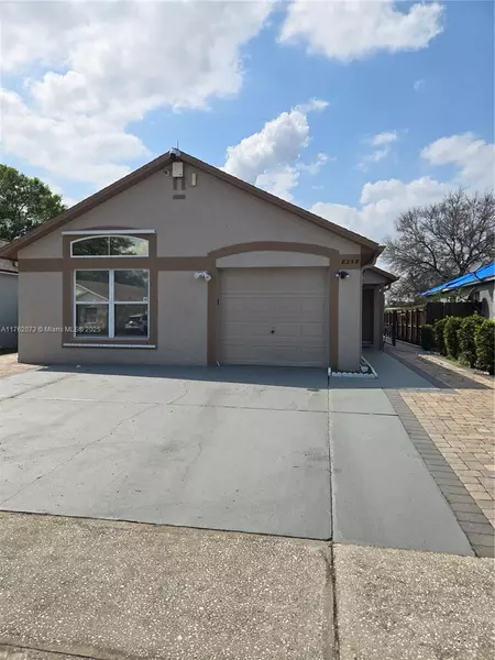 8258 GOLDEN CHCKASAW, Orlando, FL 32825