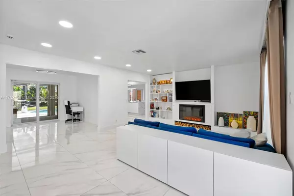 Hollywood, FL 33021,1821 N 55th Ave